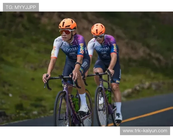 铁人三项自行车赛段 运动员战术配合成看点