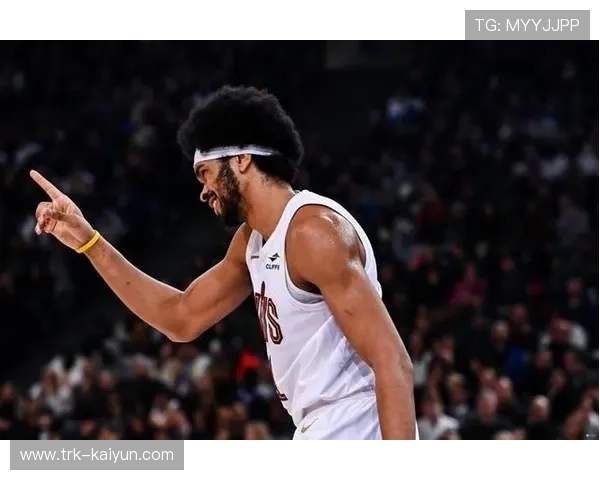 阿伦10分低迷，骑士内线防守失守